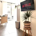 Cozee - With Netflix * Кайзерслаутерн